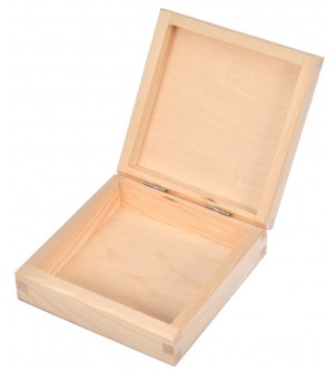 Drewniane pudełeczko do decoupage 12x12cm