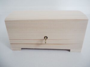 Szkatułka drewniana kuferek do decoupage 15cm