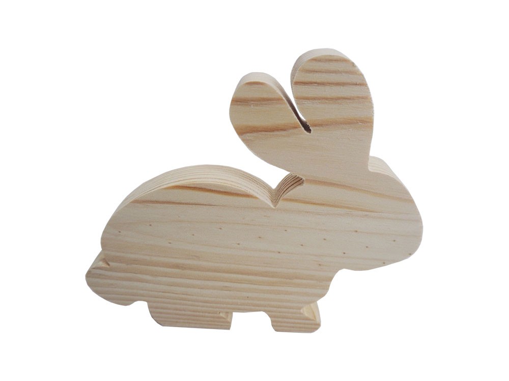 Drewniany zając wielkanocny