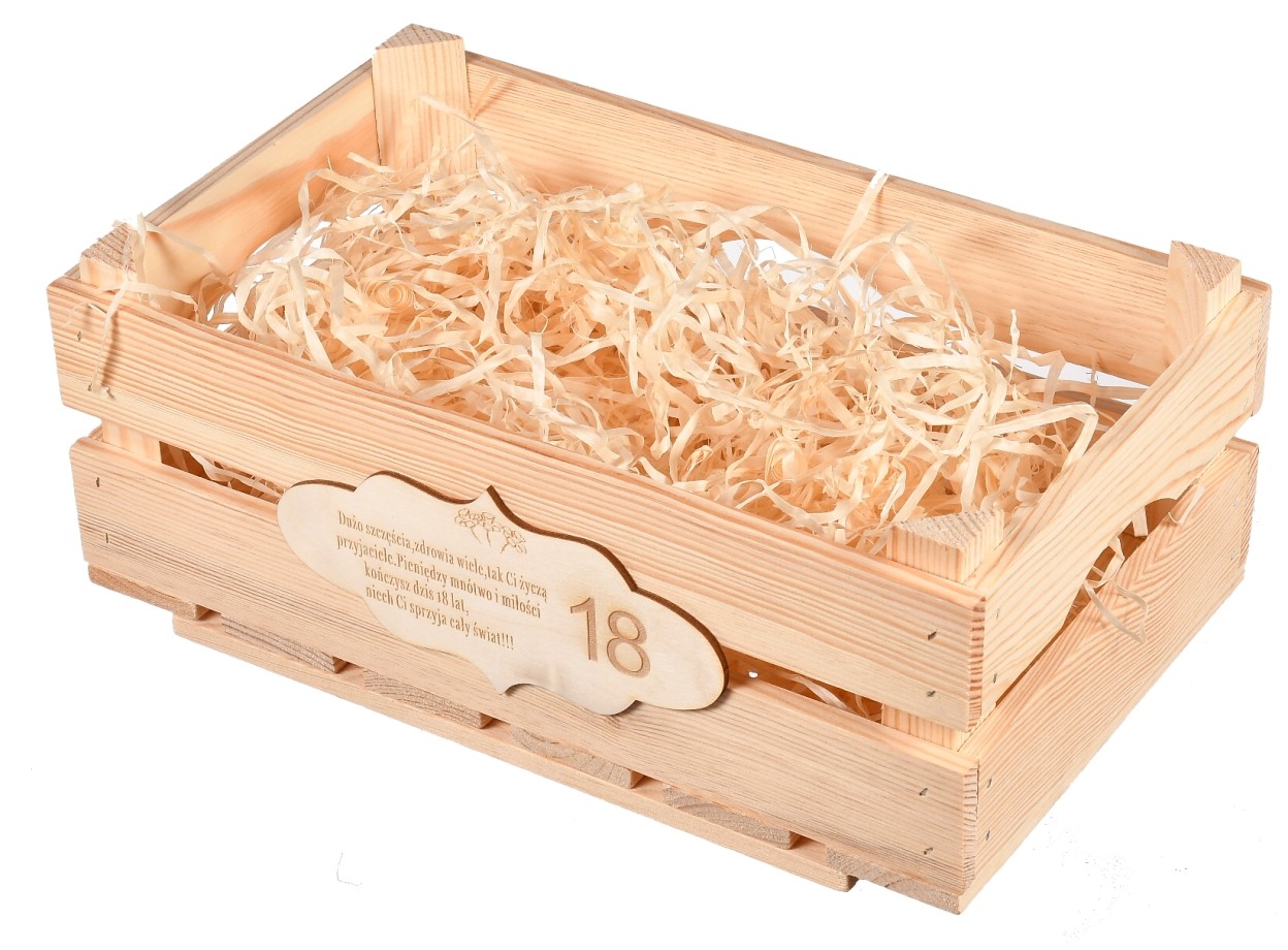 Drewniana skrzynka z grawerem prezent na urodziny