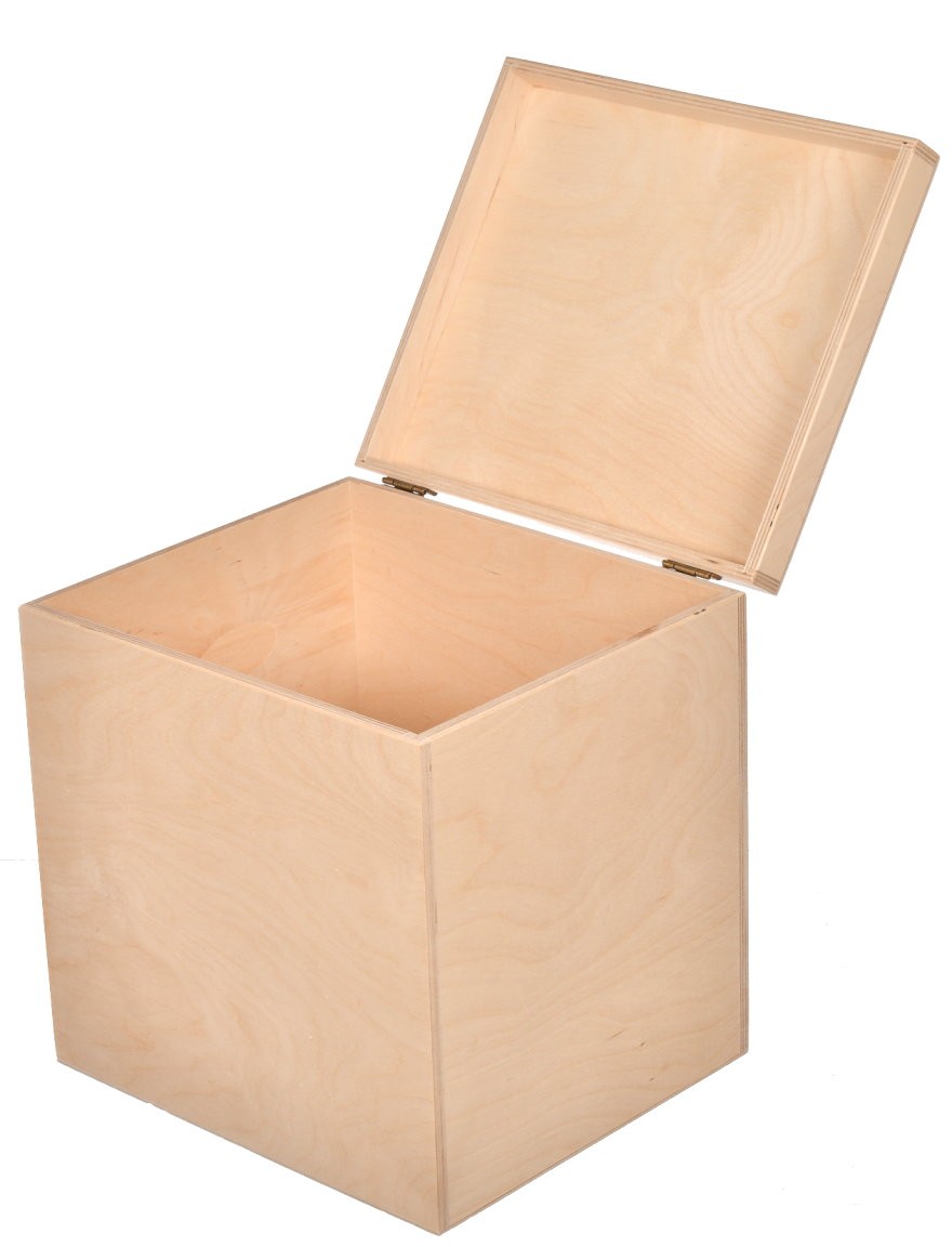 Drewniane pudełko z pokrywą wysokie