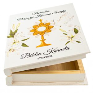 Pudełko z biblią pamiatka Pierwszej Komunii Świętej