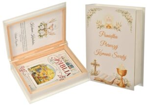 Personalizowane drewniane pudełko na Biblię – prezent na Komunię Świętą